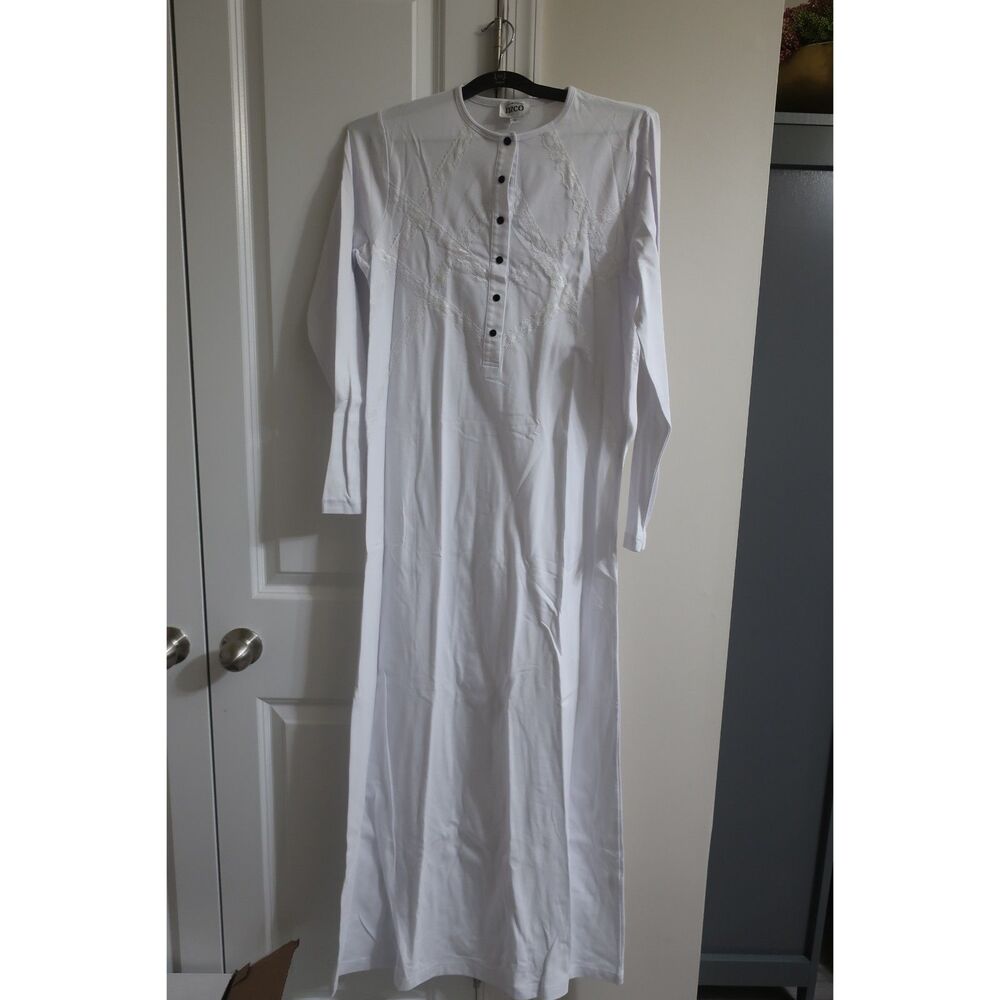 White Nightgown NWT Size Small Maxi